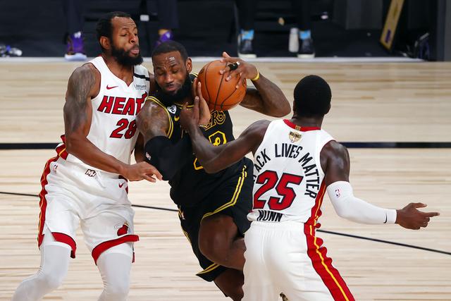 这两场比赛 这两场比赛