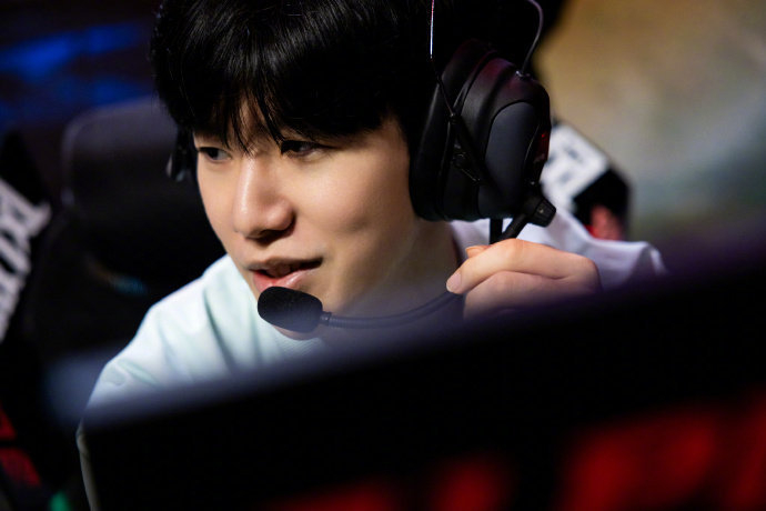 地追求卓越 地追求卓越