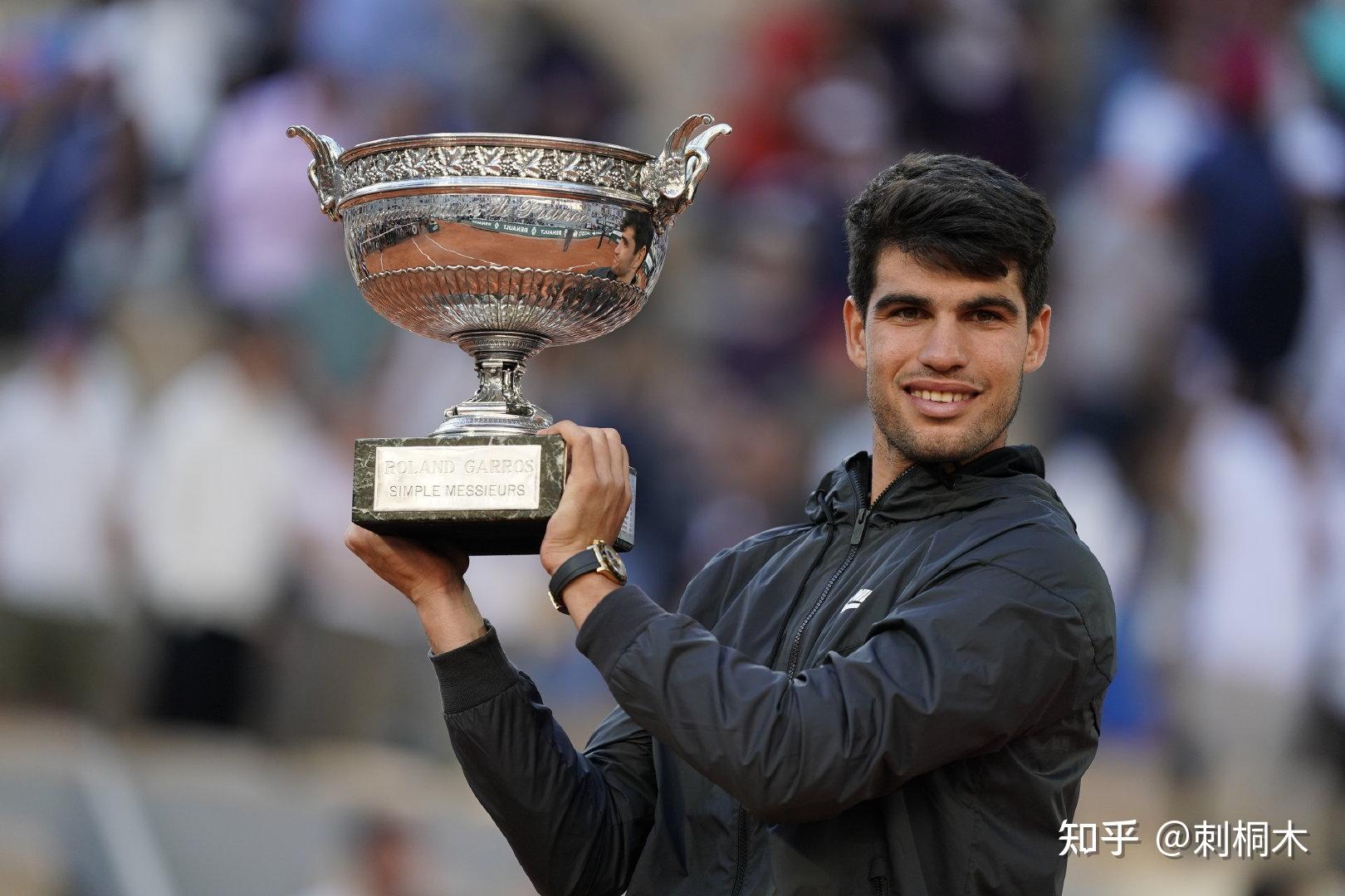 正式比赛首 正式比赛首