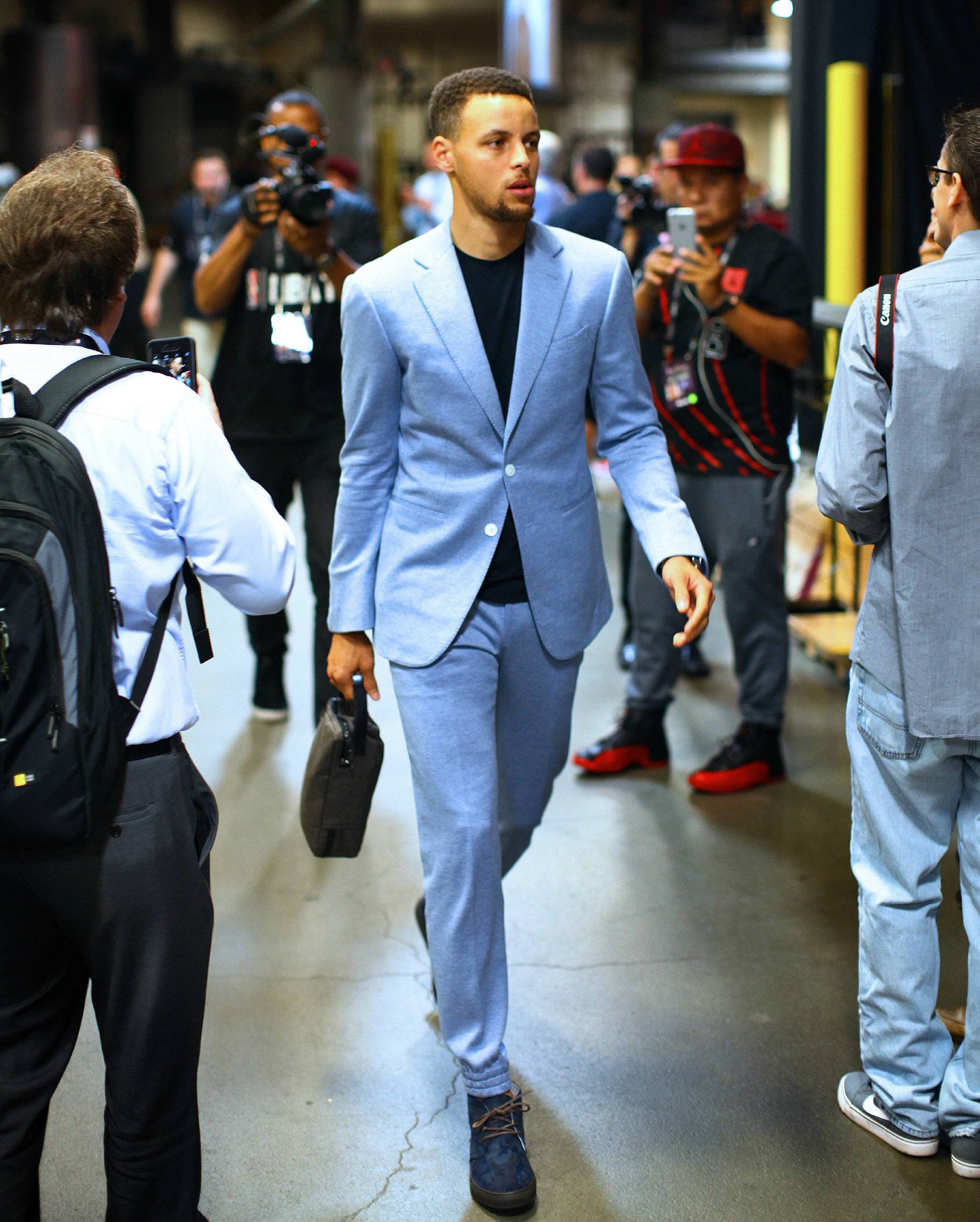 过内外线互 过内外线互